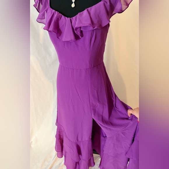 Chic Ruffled High-Low Dress - Picture 2 of 6